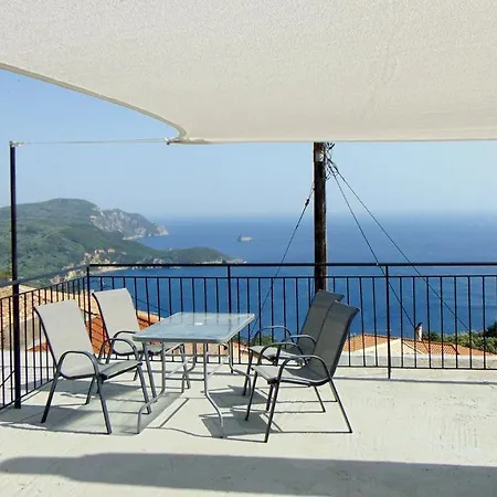 View House * Lákones